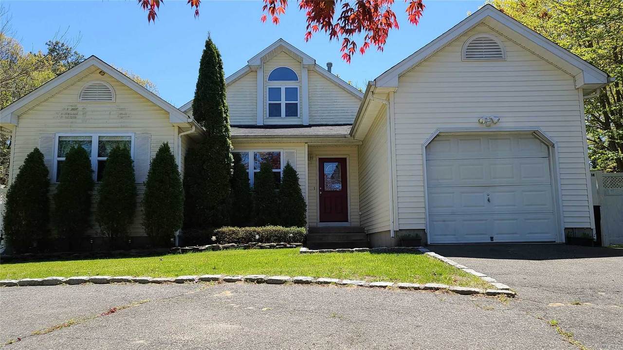 61 Samantha Drive - Photo 1 61 Samantha Drive - Photo 1
