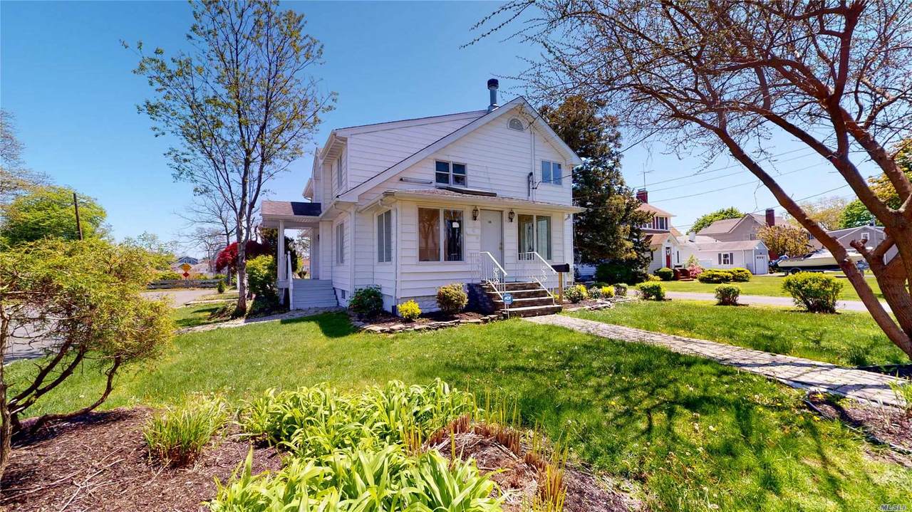 105 Baylawn Avenue - Photo 1