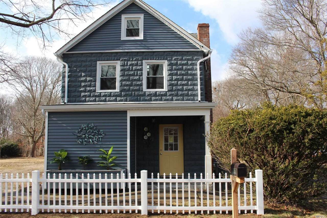170 Hedges Avenue - Photo 1 170 Hedges Avenue - Photo 1