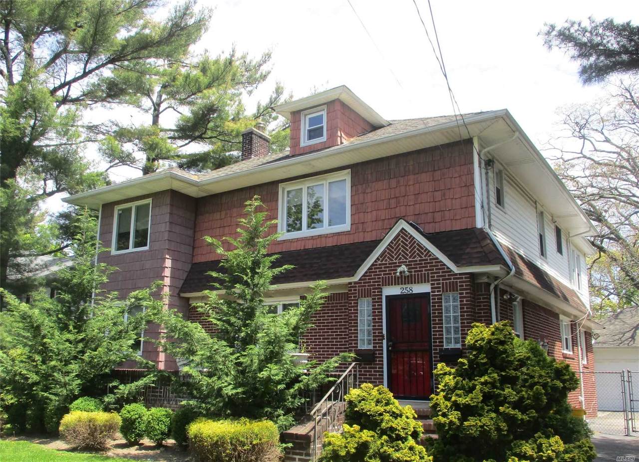 258 Washington Ave - Photo 1 258 Washington Ave - Photo 1