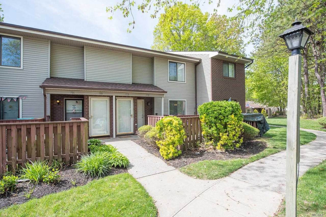 770 Hilltop Court - Photo 1 770 Hilltop Court - Photo 1