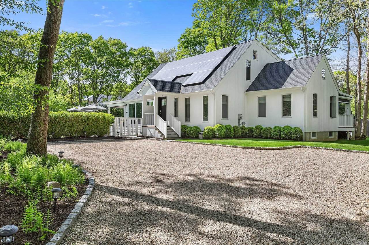14 Hedges Avenue - Photo 1