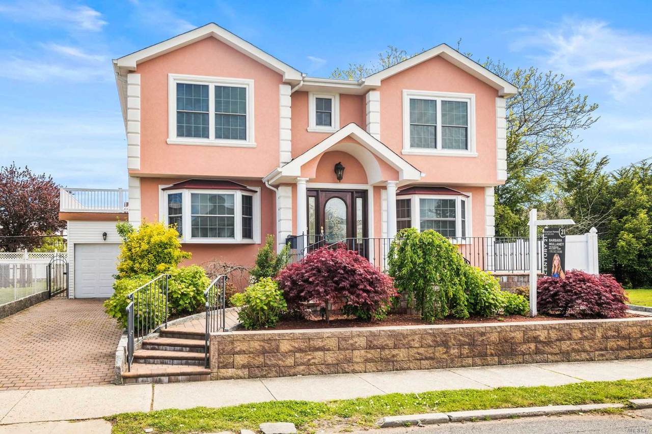 168 Hudson Street - Photo 1