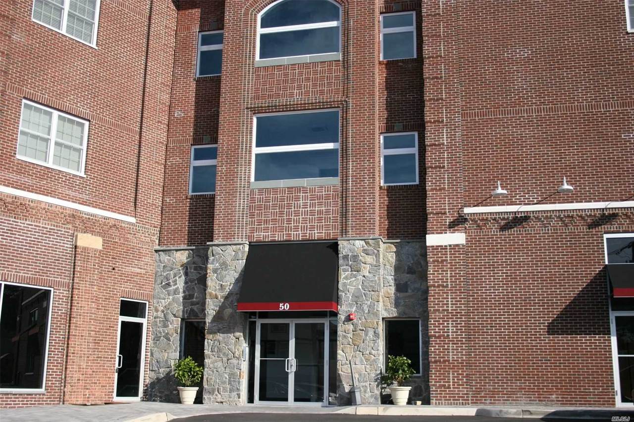 50 -3H Stewart Avenue - Photo 1