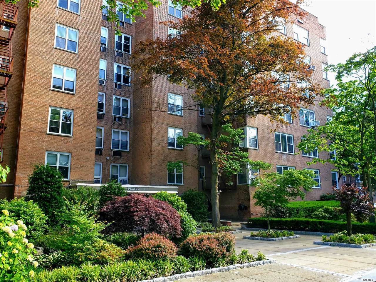 209-80 18th Avenue - Photo 1