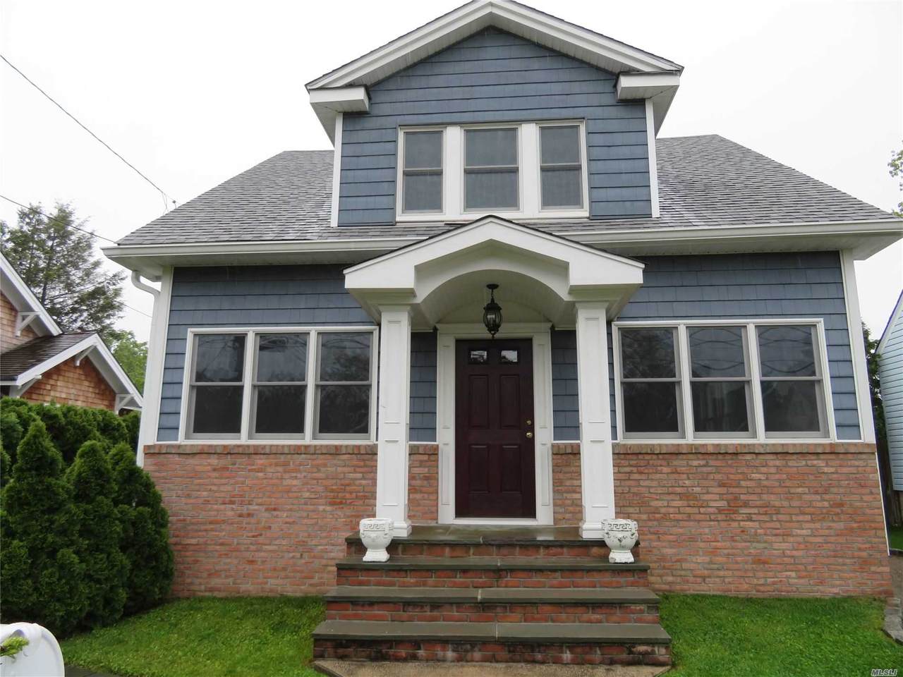 35 Birch Street - Photo 1
