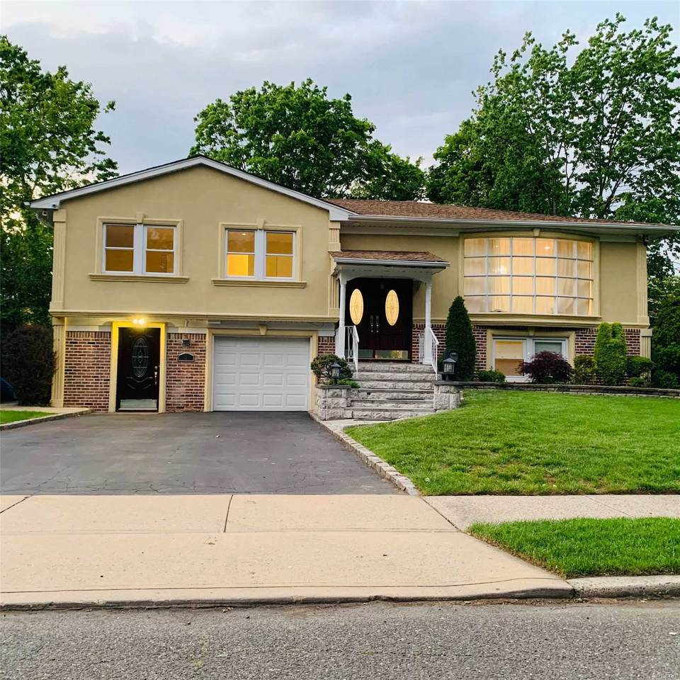 5 Pond Lane - Photo 1