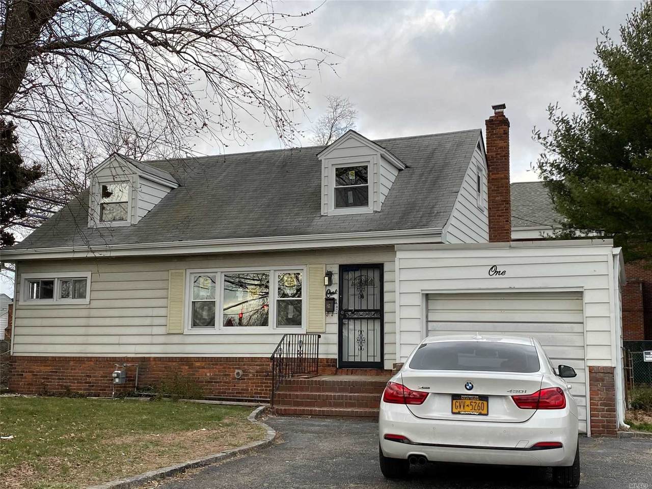 1 Lincoln Gate - Photo 1