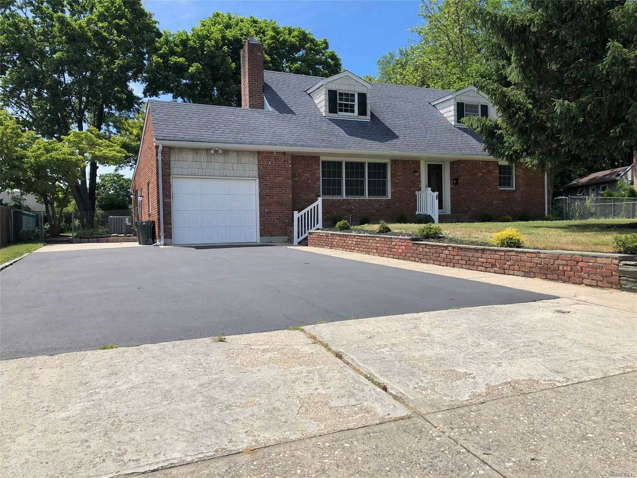 80 Avenue K - Photo 1