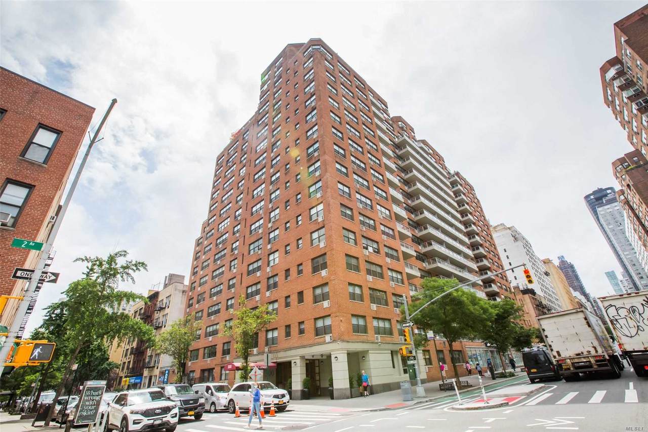 300 71 Street - Photo 1