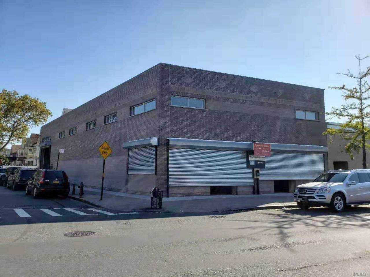 132-20 Jamaica Avenue - Photo 1