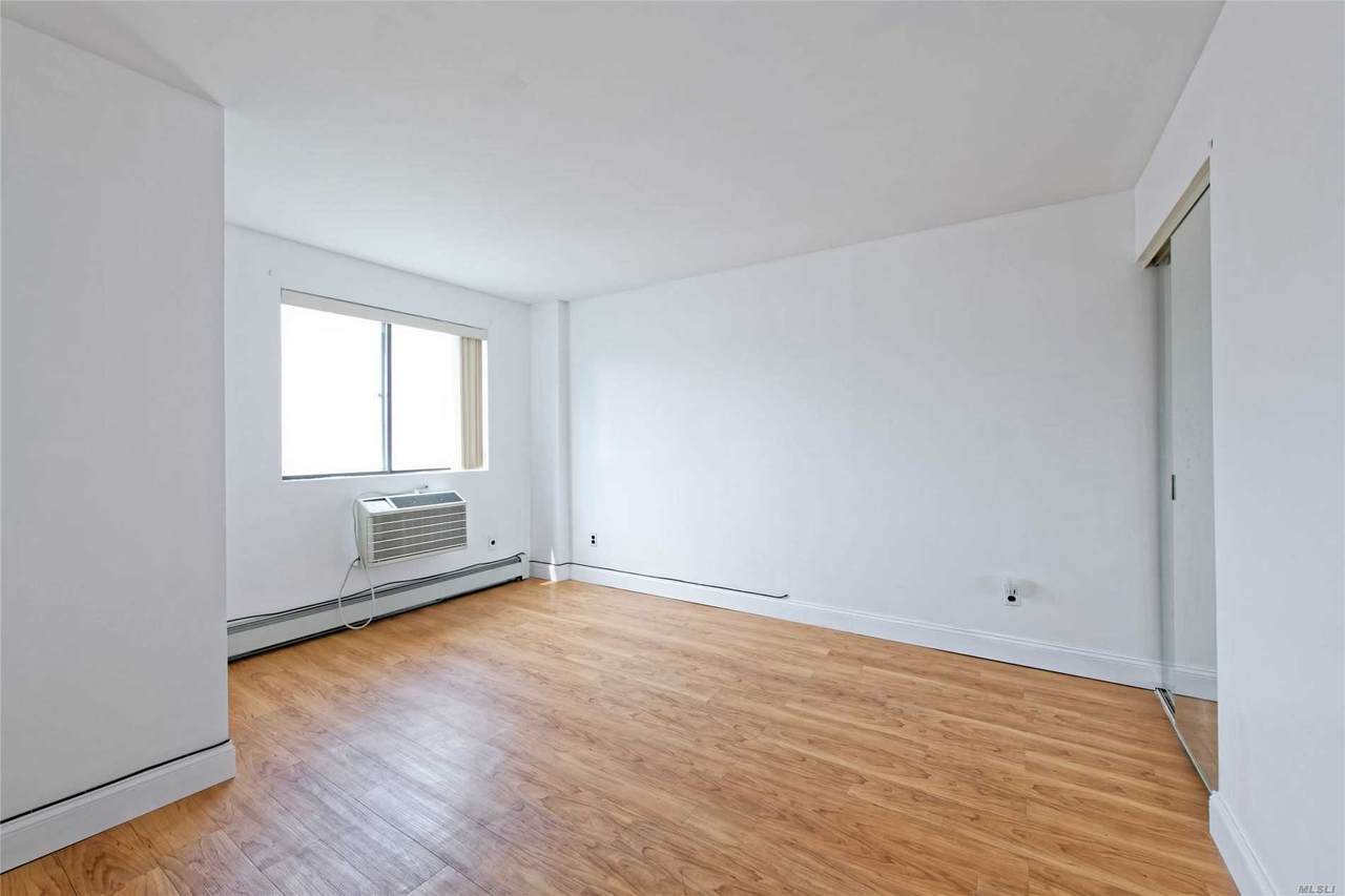 65-22 38th Ave - Photo 1