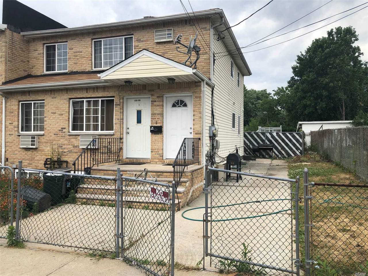 155-09 113th Avenue - Photo 1