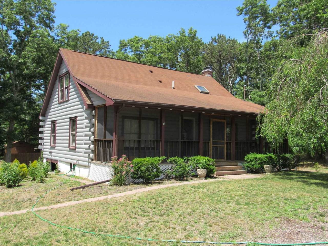 40 Lakeview Drive - Photo 1
