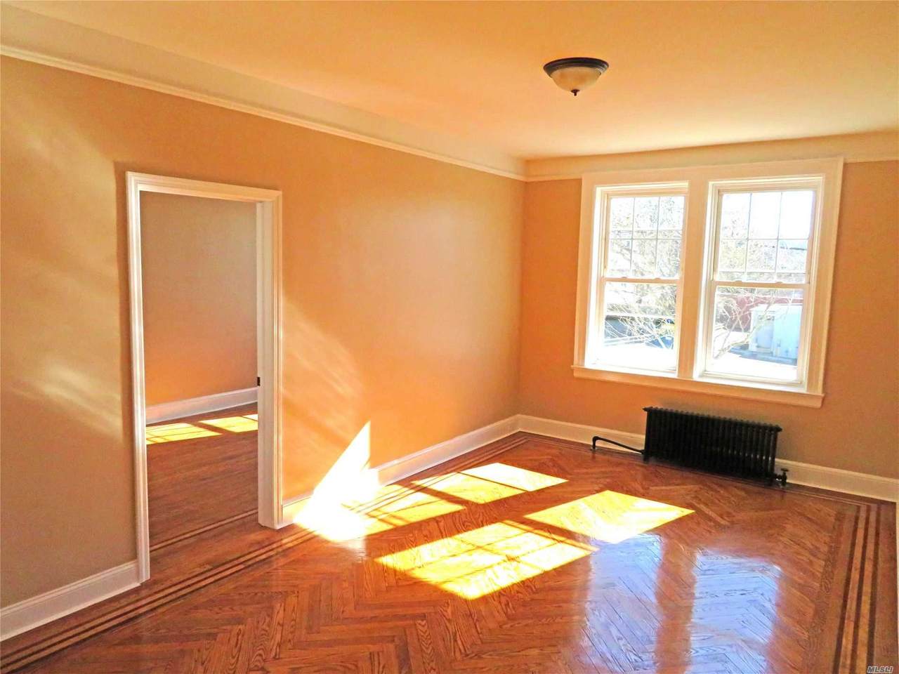 711 Port Washington Boulevard - Photo 1