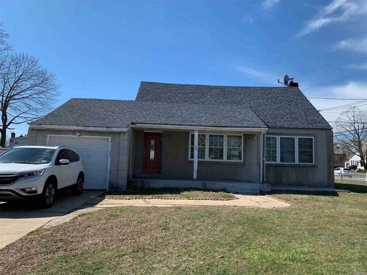 158 Deer Lake Drive - Photo 1