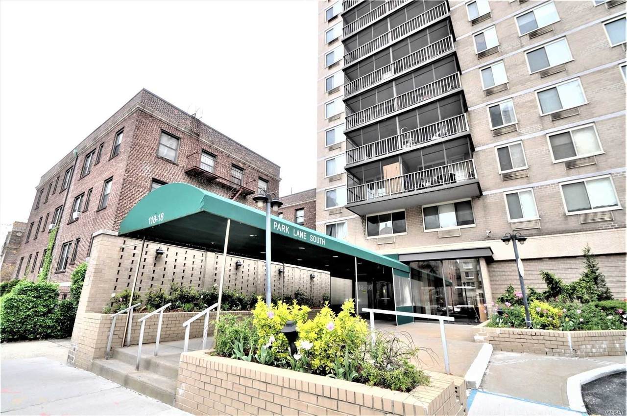 118-18 Union Tpke - Photo 1
