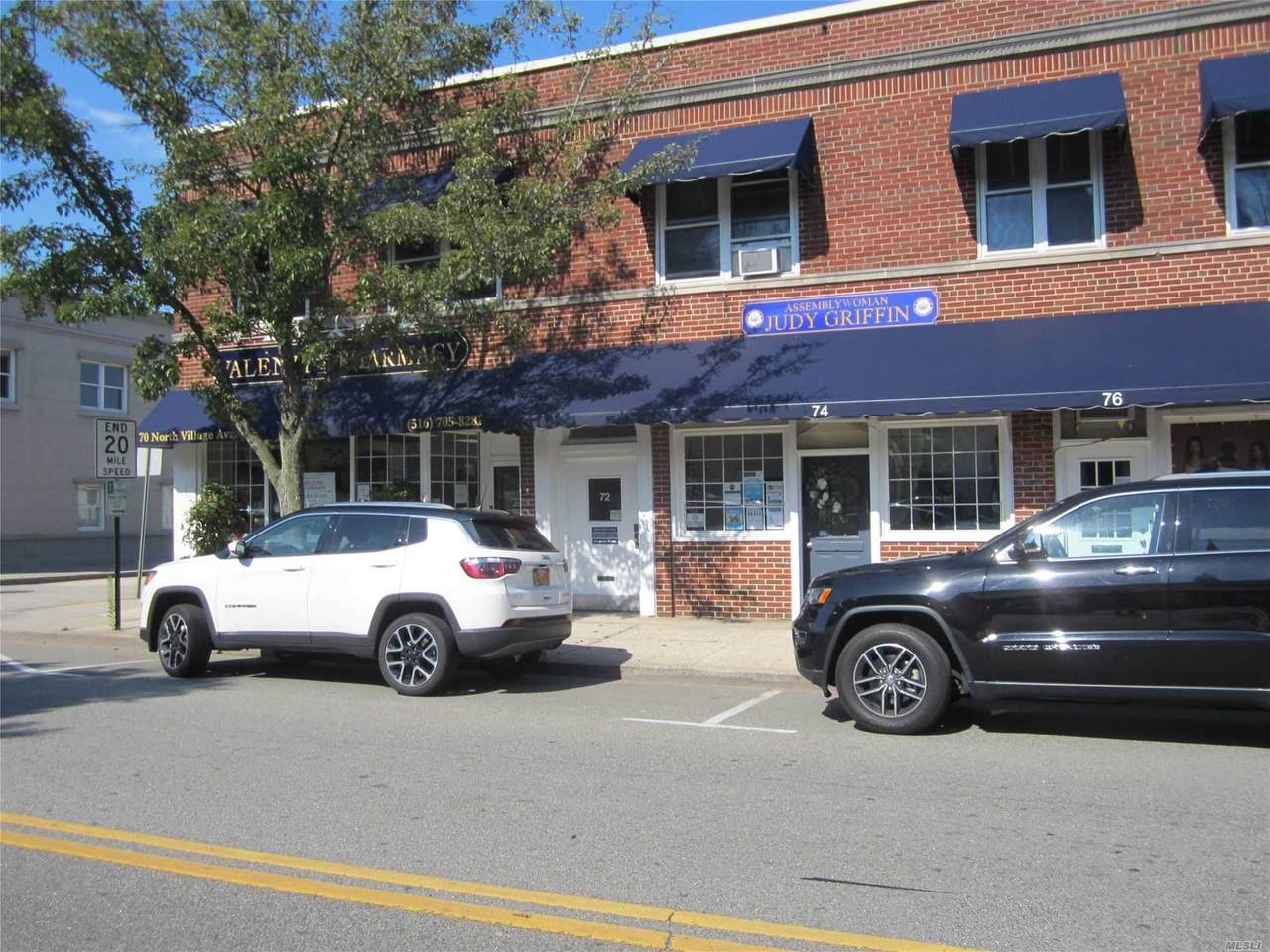 72 Village Avenue - Photo 1
