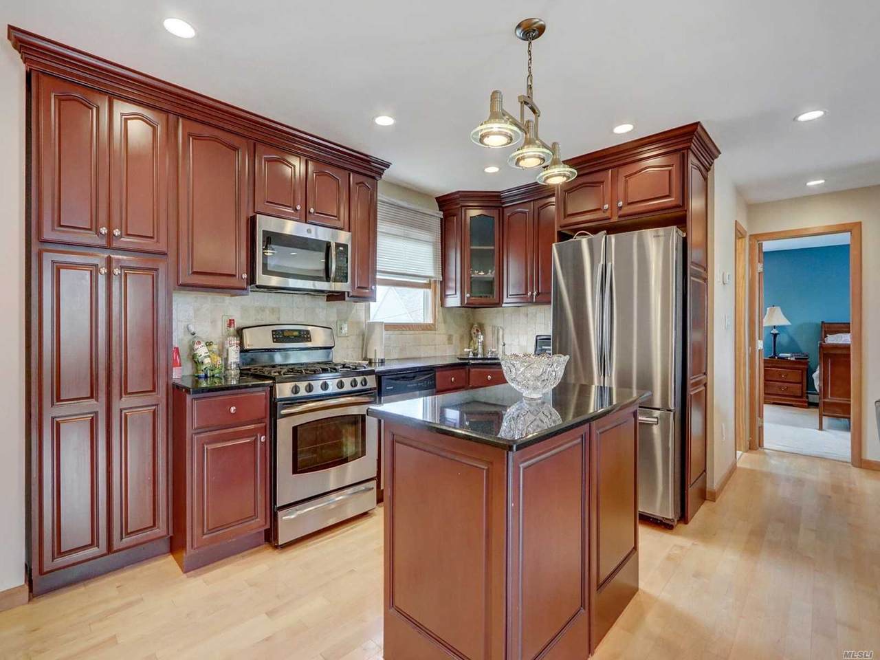 135 Radcliffe Road - Photo 1