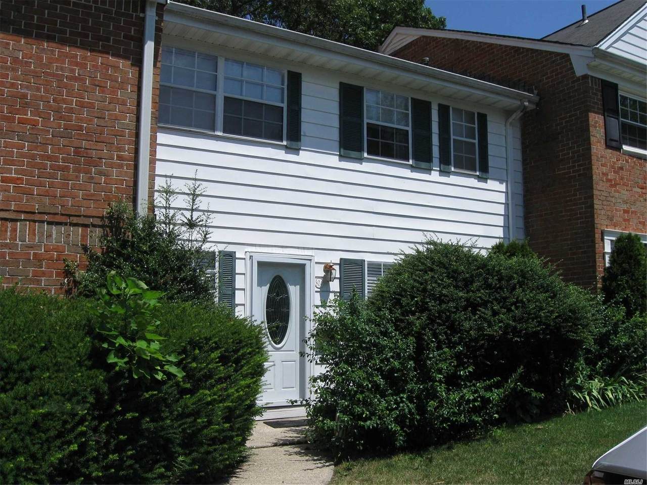 804 Towne House Vlg - Photo 1