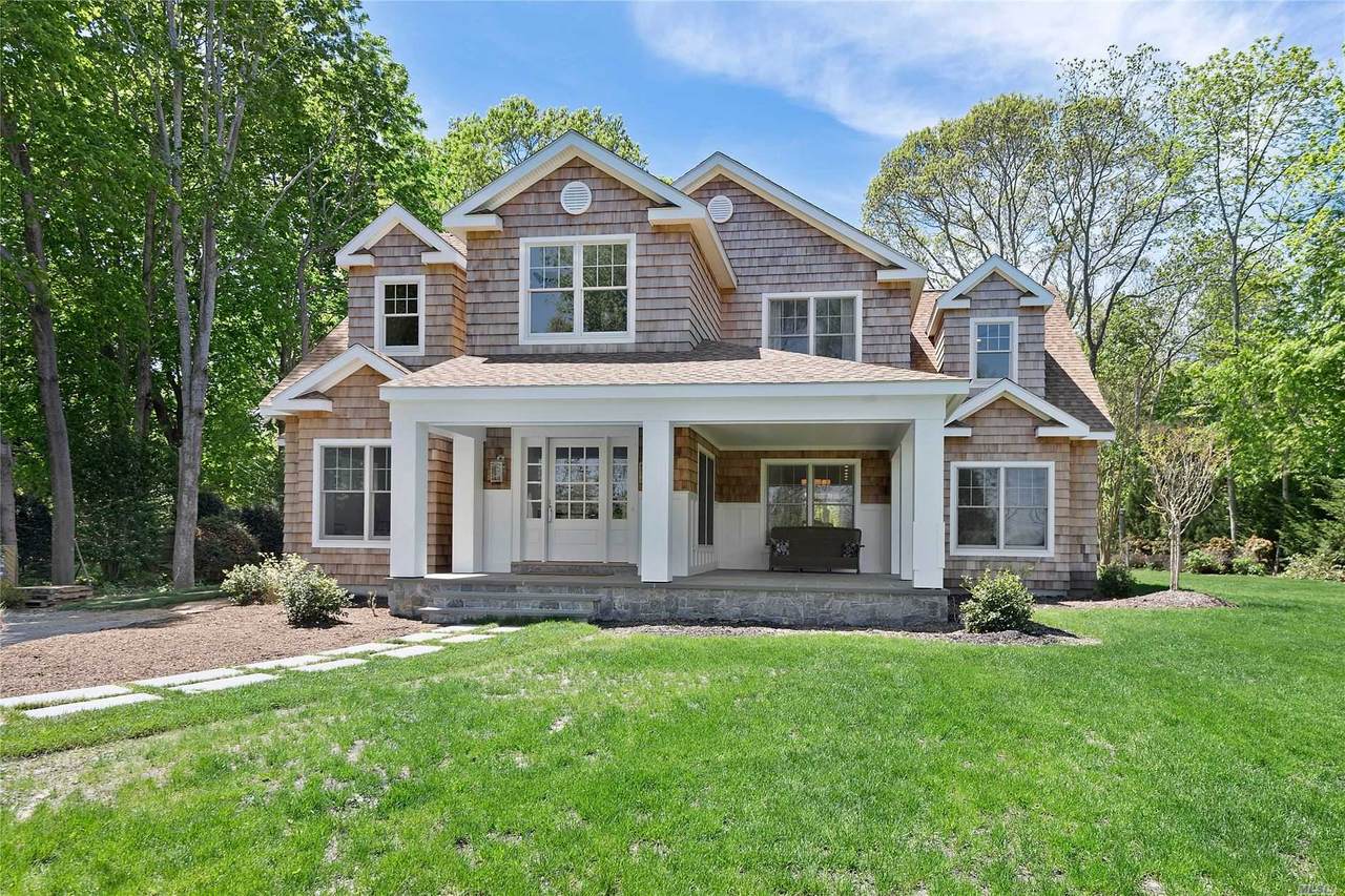 123 Sag Harbor Turnpike - Photo 1