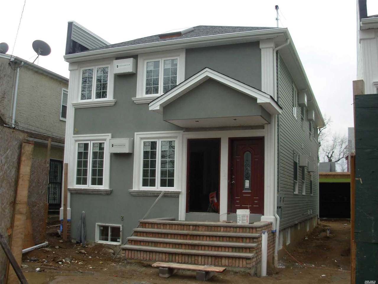 100-14 199th Street - Photo 1