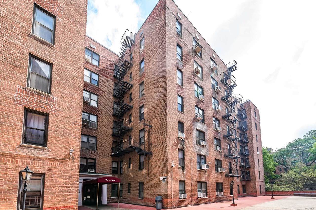 83-75 Woodhaven Boulevard - Photo 1