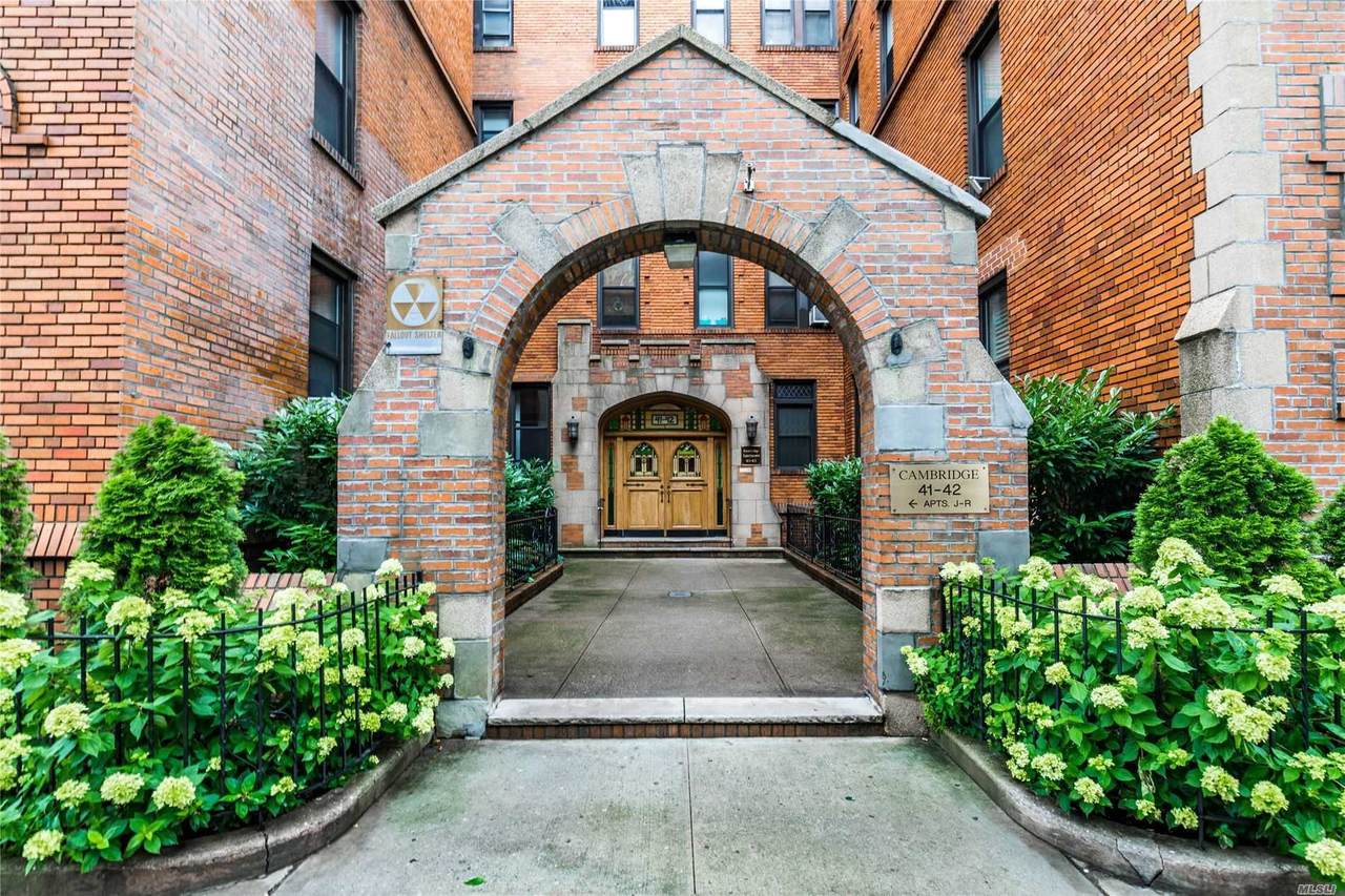 41-42 42nd Street - Photo 1