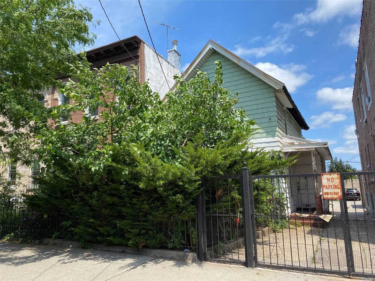 67 Euclid Avenue - Photo 1