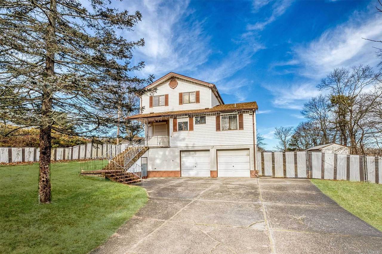 37 Riverside Avenue - Photo 1