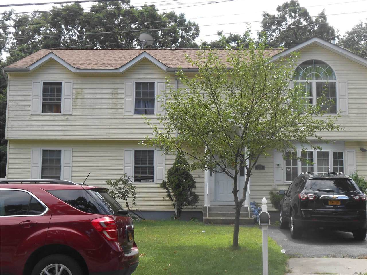 154 42nd Street - Photo 1