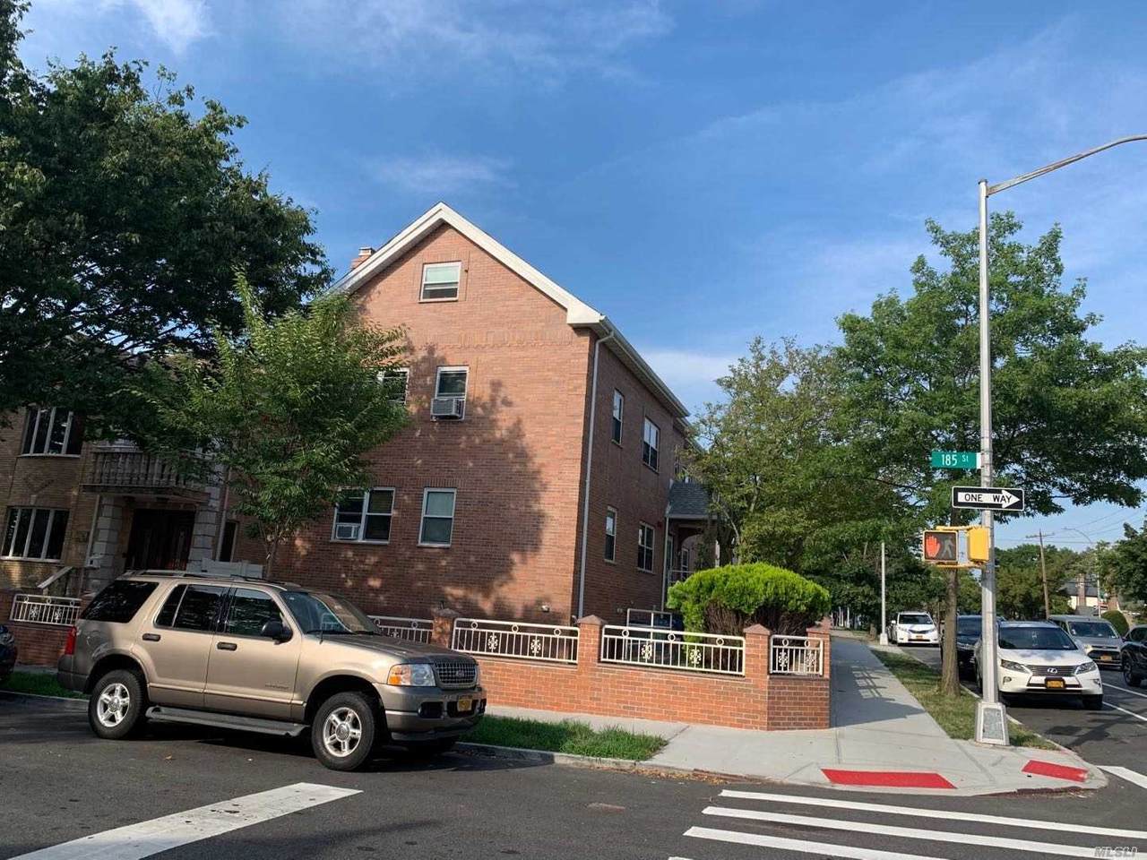 185-11 73 Avenue - Photo 1