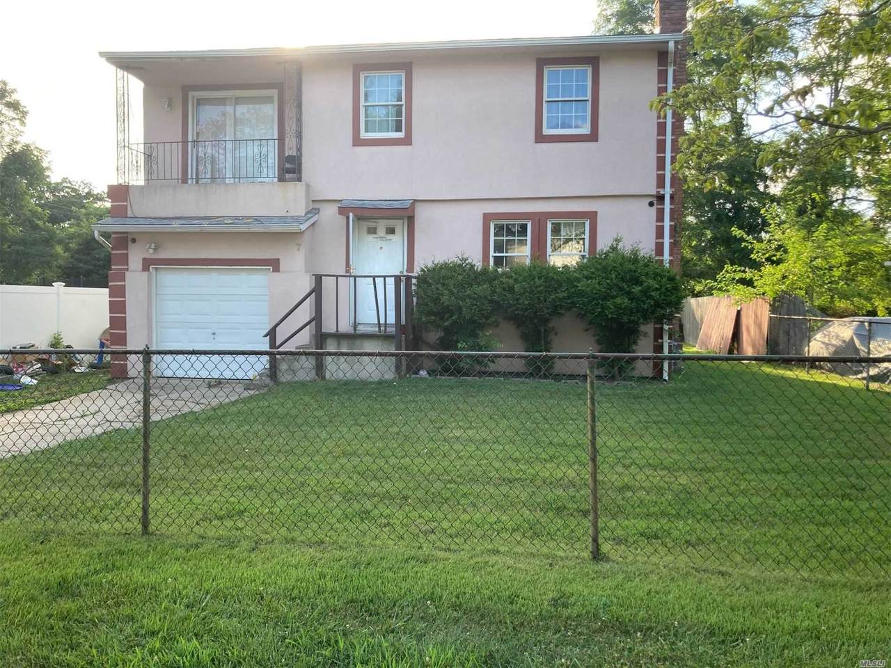 7 Columbus Boulevard - Photo 1