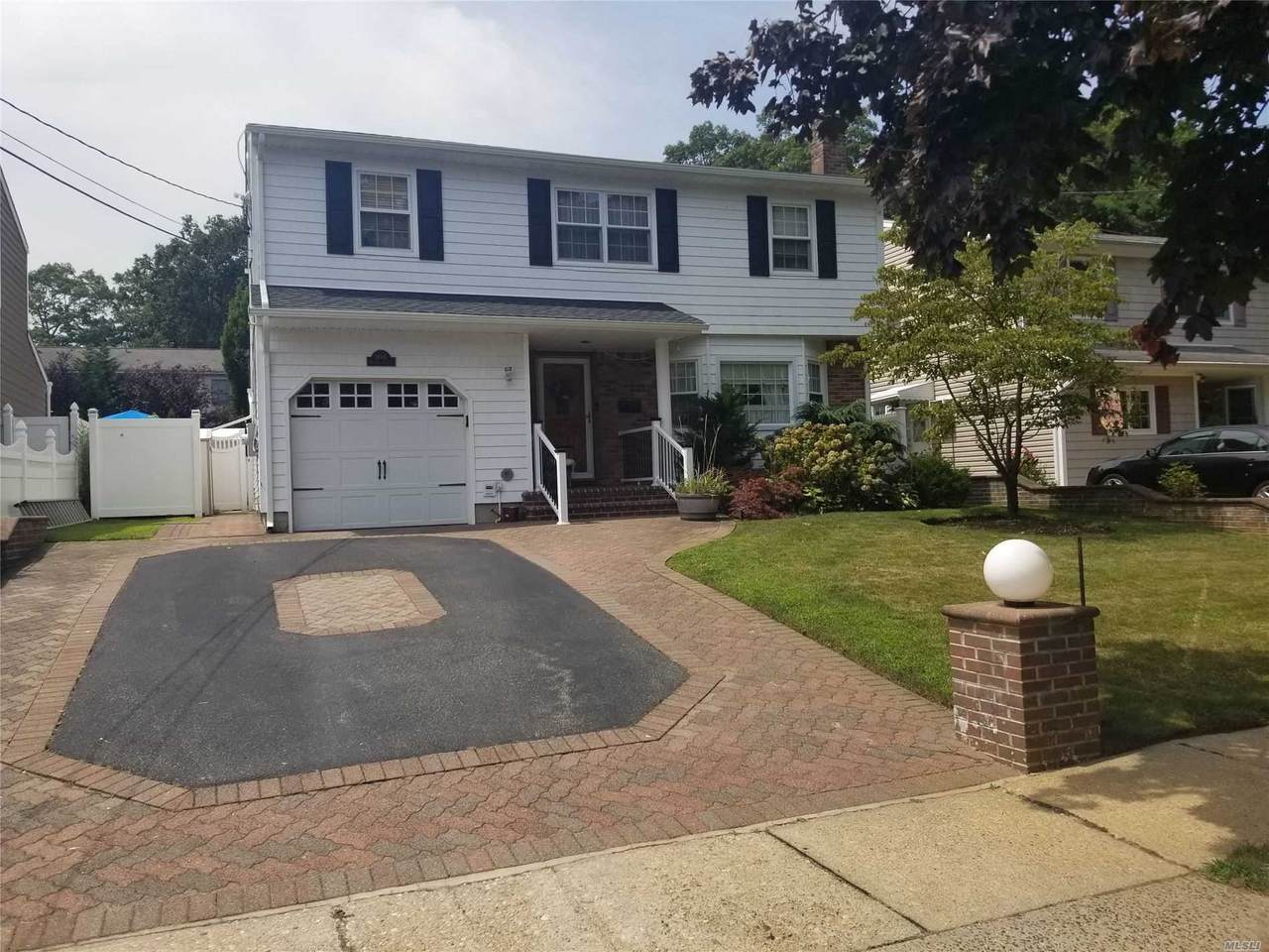 1406 Wagner Street - Photo 1
