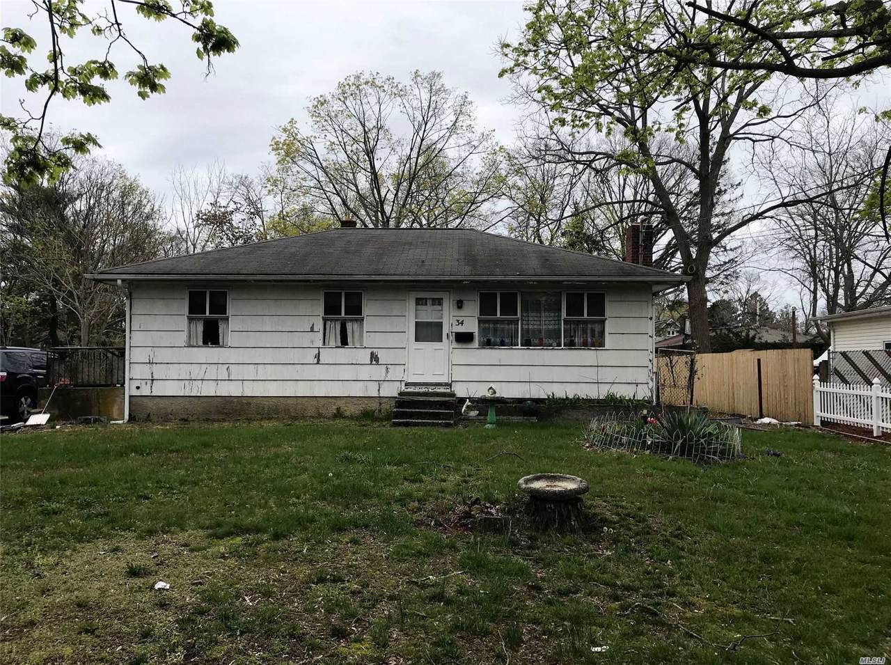 34 6th Avenue - Photo 1