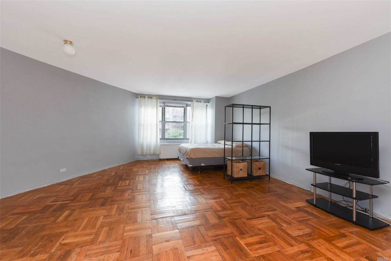 125-10 Queens Boulevard - Photo 1