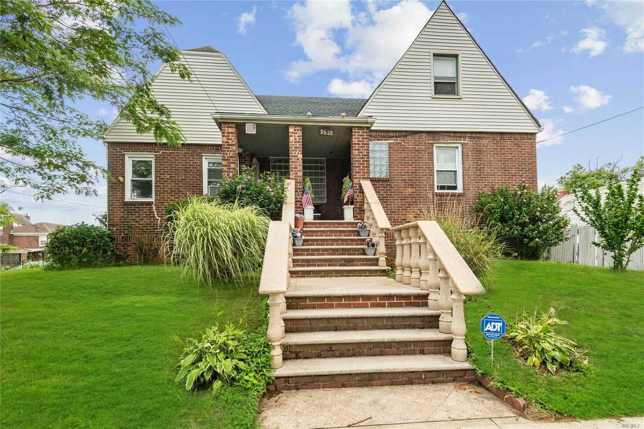 95-19 159th Avenue - Photo 1