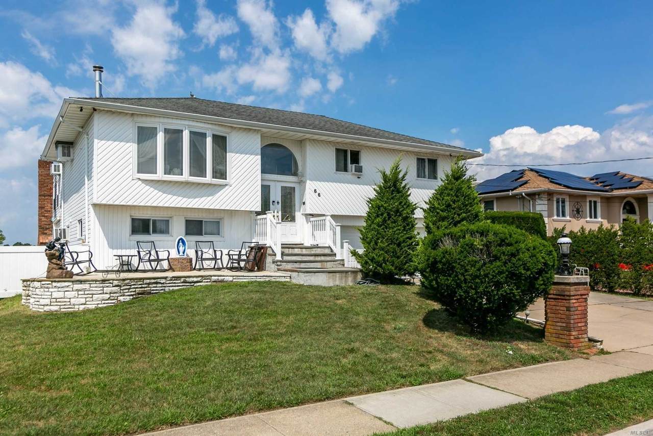 66 Bay Avenue - Photo 1