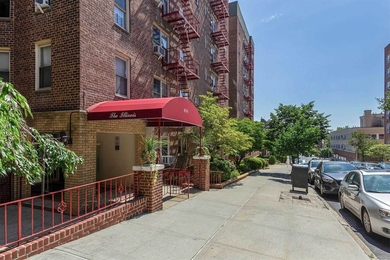67-25 Clyde Street - Photo 1
