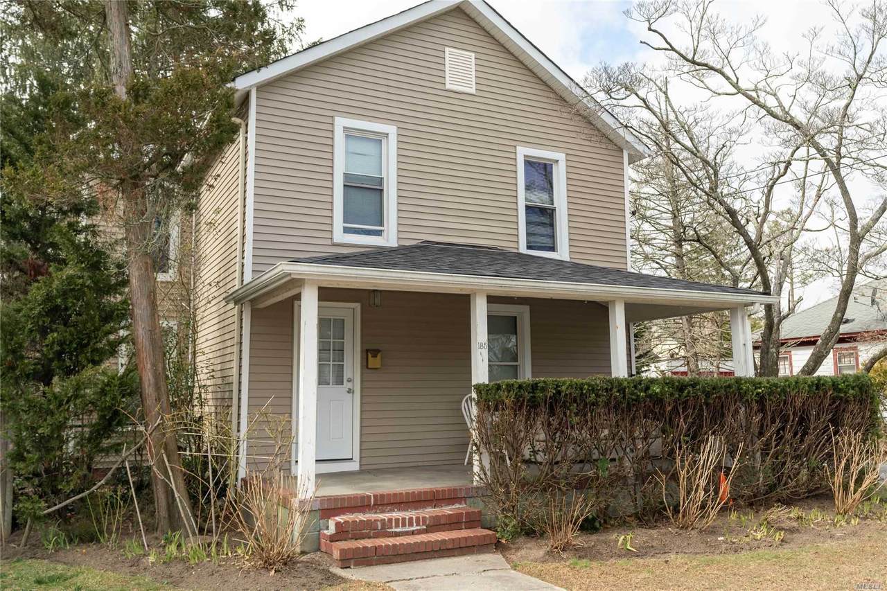 135 Union Avenue - Photo 1