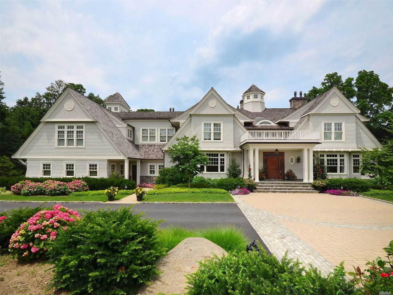 17 Shorewood Drive - Photo 1