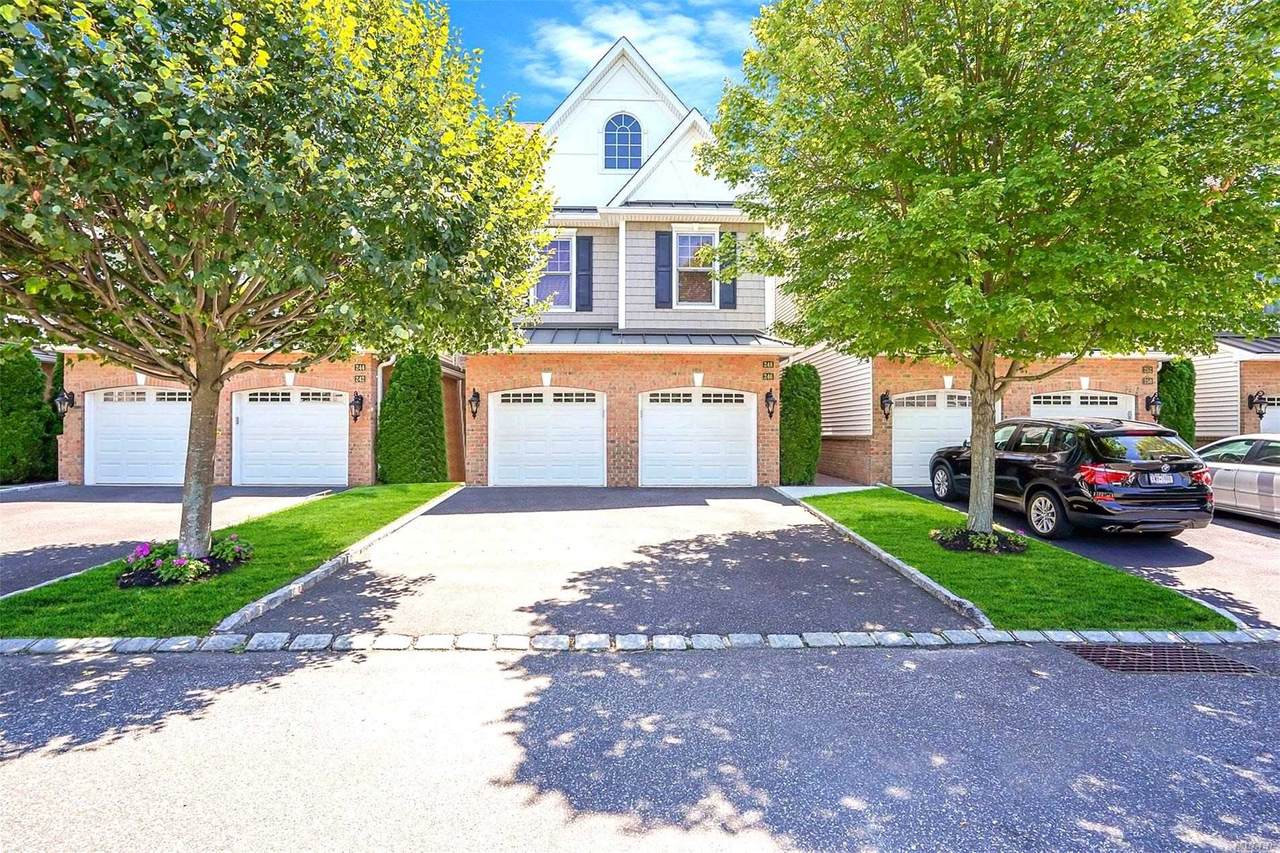 248 Roosevelt Way - Photo 1