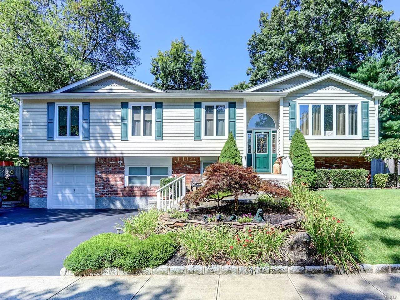 6 Orchard Avenue - Photo 1