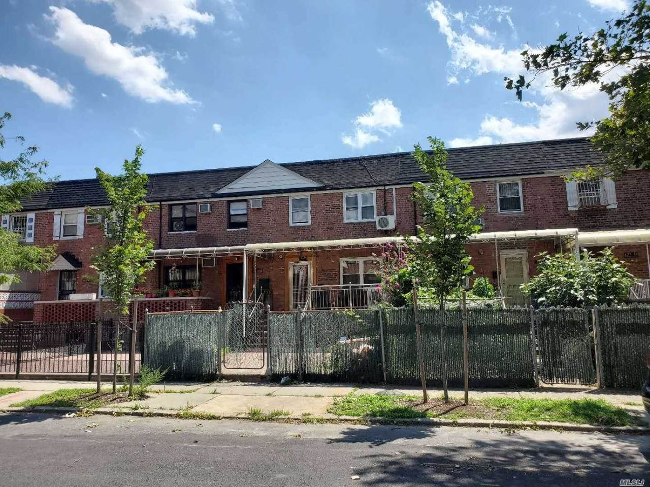 153-38 76 Road - Photo 1