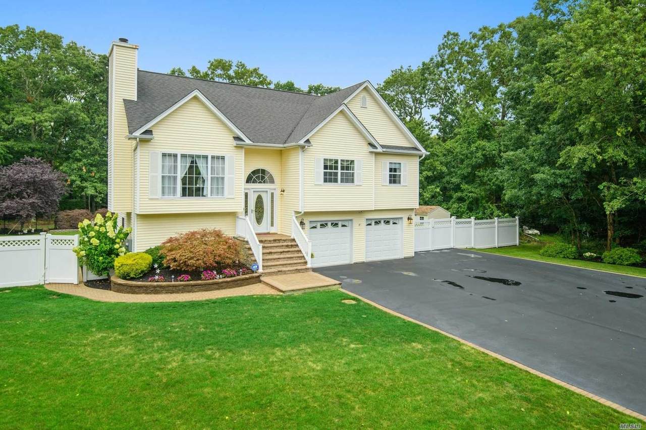 32 James Hawkins Road - Photo 1