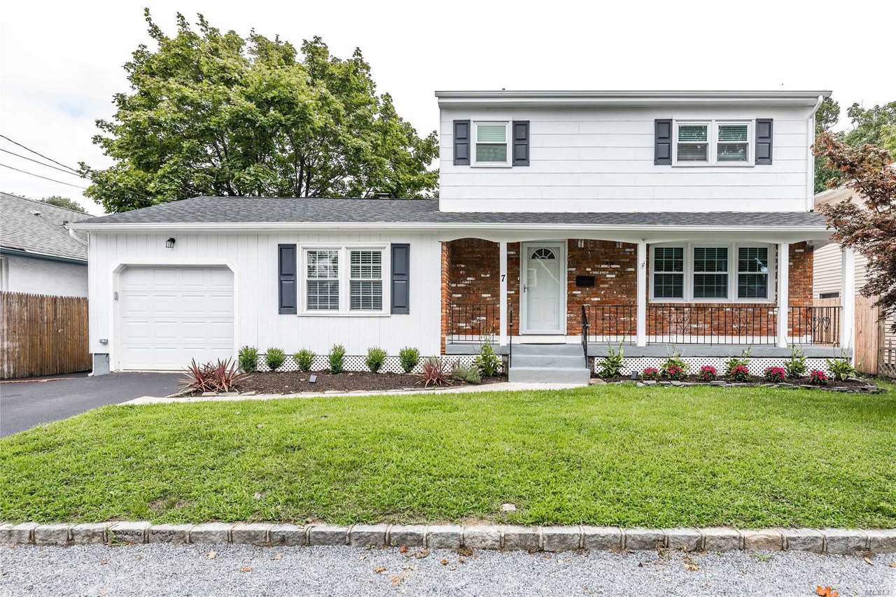7 2nd Avenue - Photo 1
