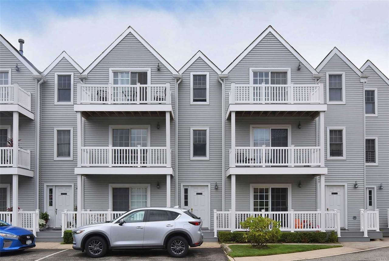 167-09 Powells Cove Boulevard - Photo 1