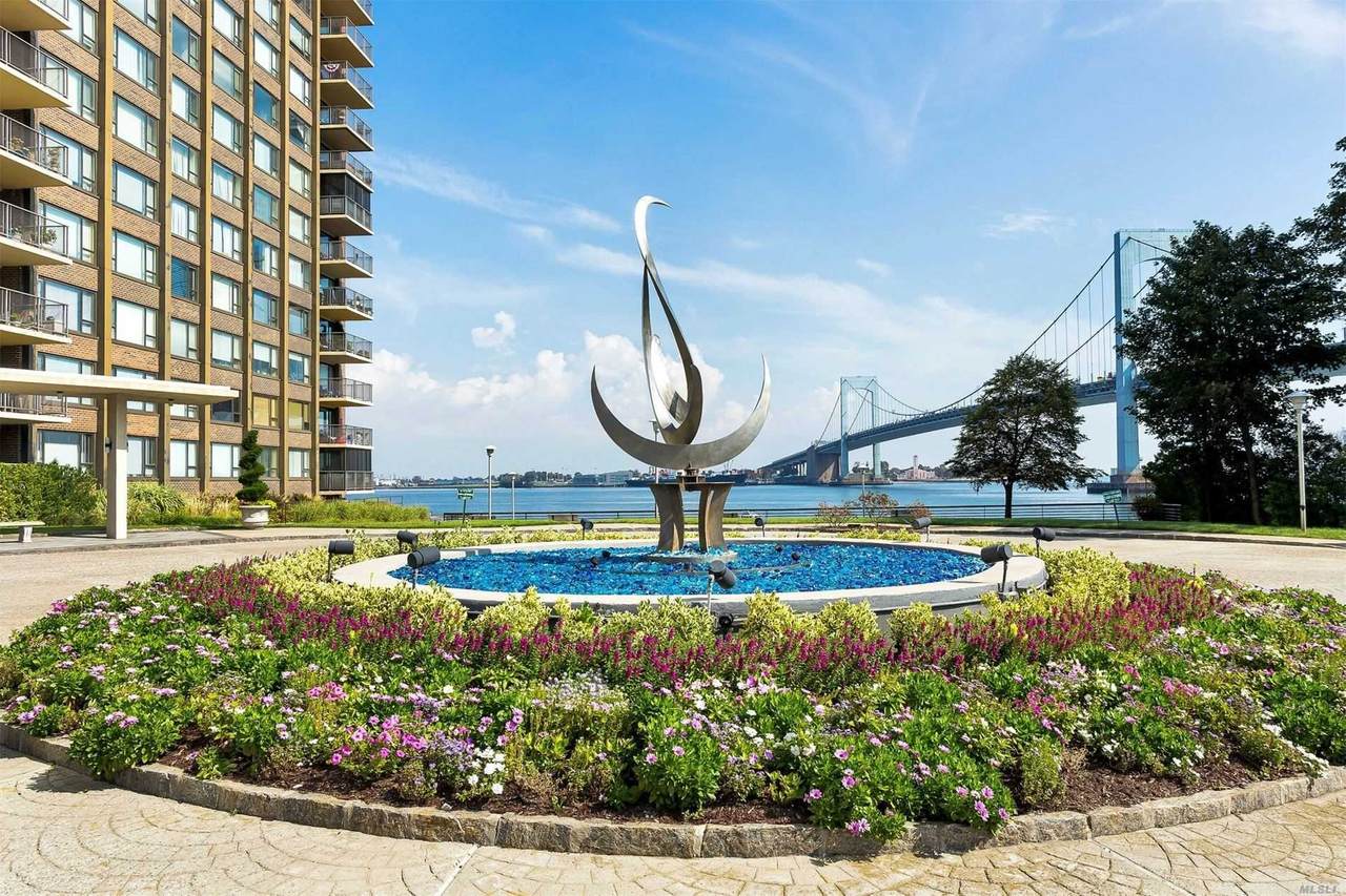 166-25 Powells Cove Boulevard - Photo 1