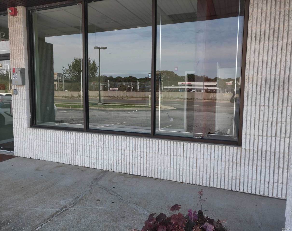4830 Sunrise Hwy - Photo 1