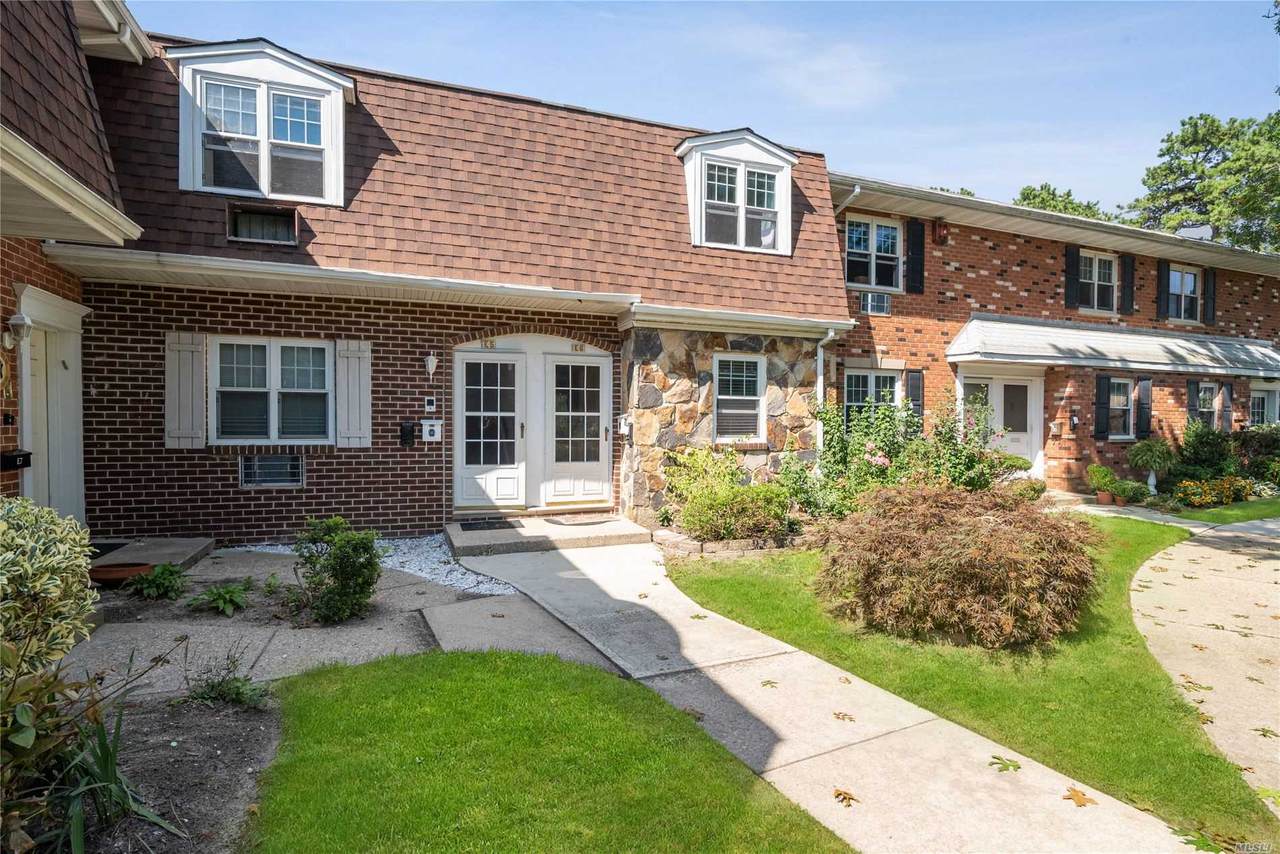 14 Glen Hollow Drive - Photo 1